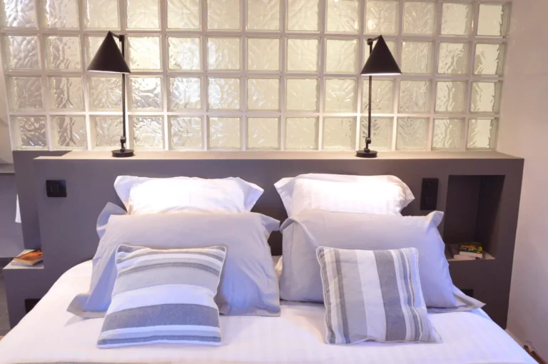 Chambre d'hôte avec lit King Size en Cévennes méridionales