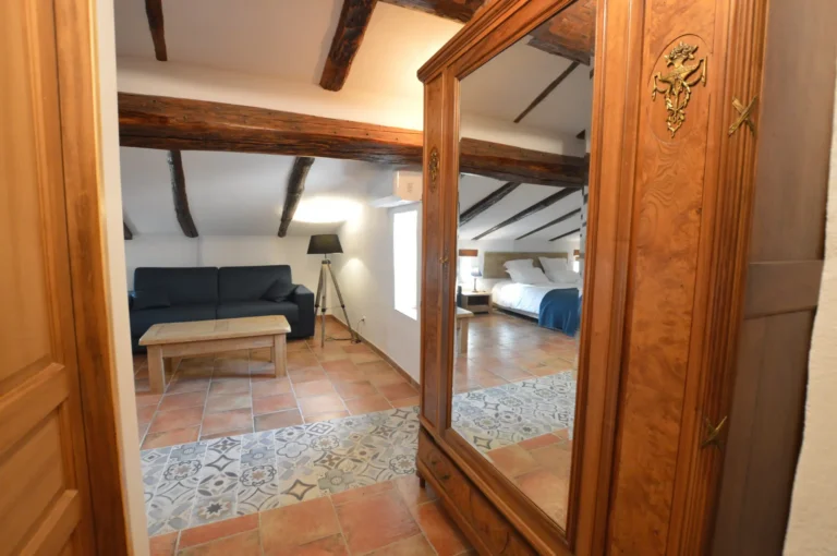 Espace de rangement dans chambres d'hôtes près d'Anduze